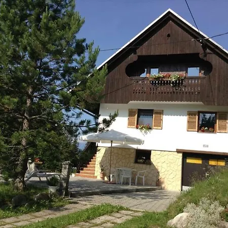Apartament Pod Rodico *
